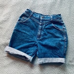 Vintage OrangeTab HighRise Levi's Shorts
